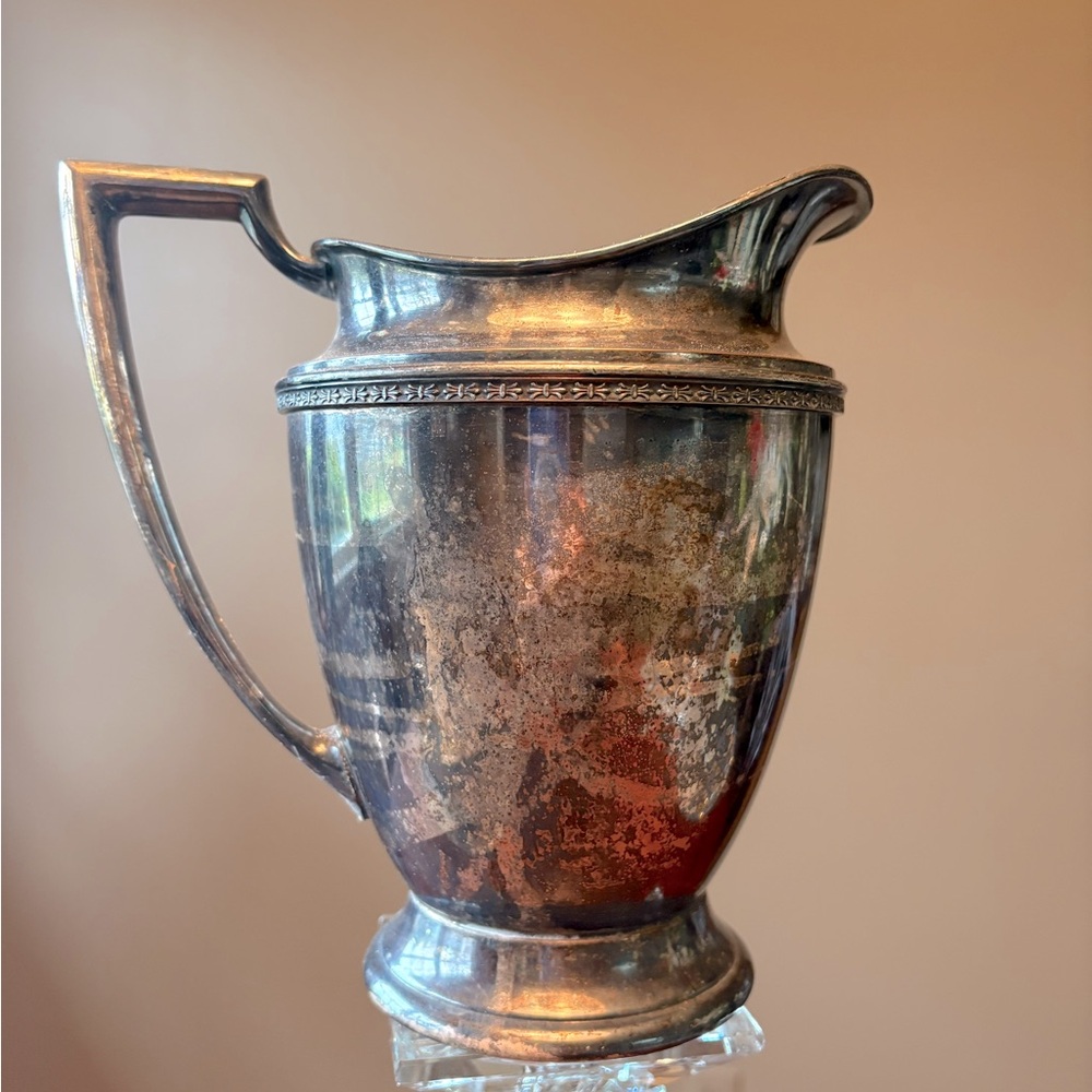 Regis signed and marked vintage silverplate pitchur.❣️